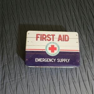 Nostalgic Art First Aid Tin